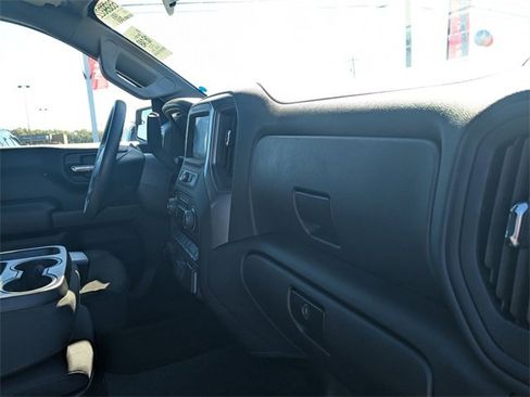 Used 2024 Chevrolet Silverado 1500 Custom Trail Boss image 31