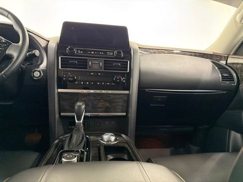Used 2024 Nissan Armada Platinum w/ Captain's Chairs Package AWD/4WD image 38
