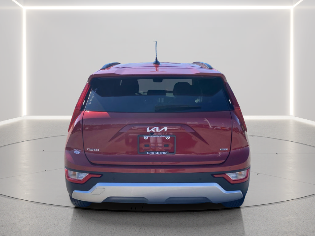 Used 2025 Kia Niro EX FWD image 4