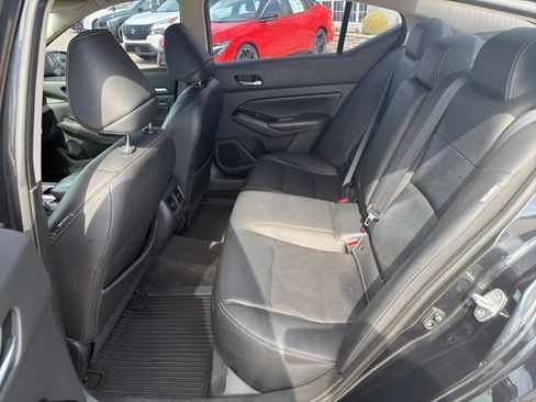 Used 2022 Nissan Altima 2.5 SL AWD/4WD image 11