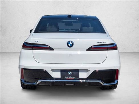 New 2026 BMW i7 eDrive50 w/ M Sport Package RWD image 8