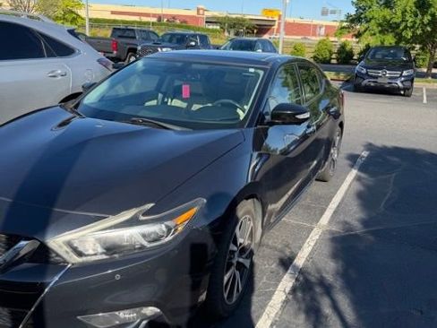 Used 2017 Nissan Maxima Platinum FWD image 6