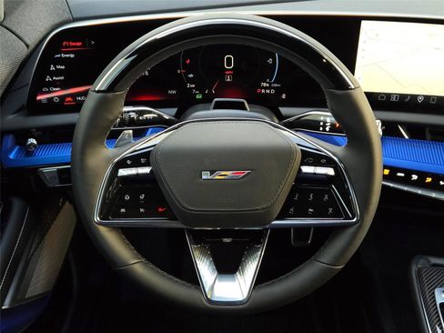 New 2026 Cadillac Optiq V w/ Magnus Launch Edition AWD/4WD image 15