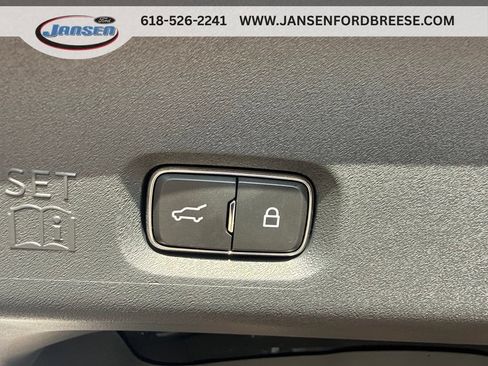 Used 2026 Lincoln Navigator Black Label AWD/4WD image 39