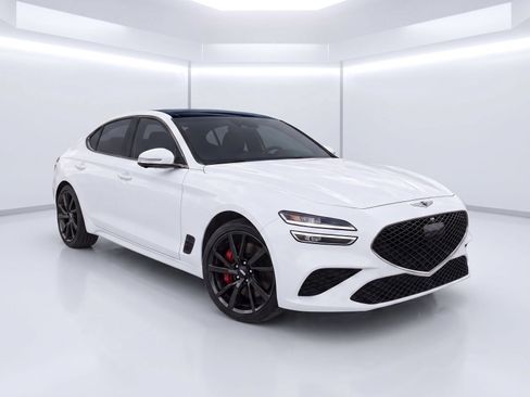 Used 2023 Genesis G70 3.3T w/ Sport Prestige Package RWD image 6