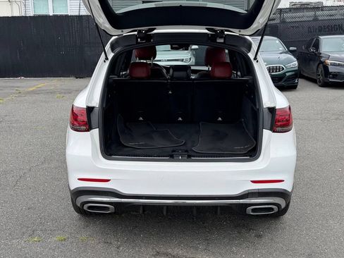 Used 2020 Mercedes-Benz GLC 300 4MATIC image 8
