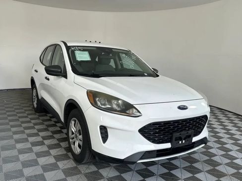 Used 2020 Ford Escape S AWD/4WD image 2