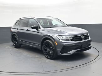Used 2024 Volkswagen Tiguan SE R-Line video 2