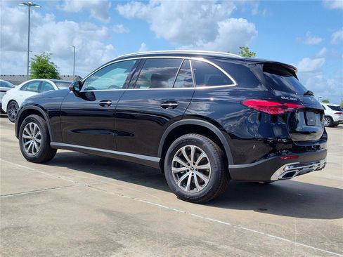 New 2026 Mercedes-Benz GLC 300 image 3