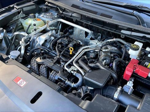 Used 2024 Mitsubishi Outlander SE image 29