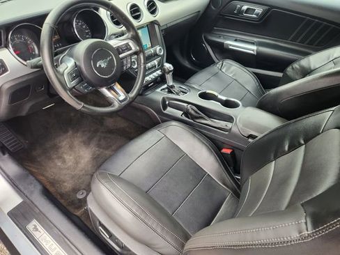 Used 2017 Ford Mustang Premium RWD image 21