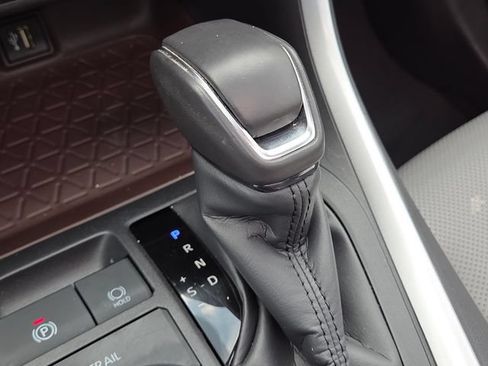 Used 2024 Toyota RAV4 Limited AWD/4WD image 31
