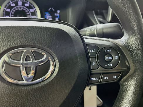 Used 2021 Toyota Corolla LE FWD image 20