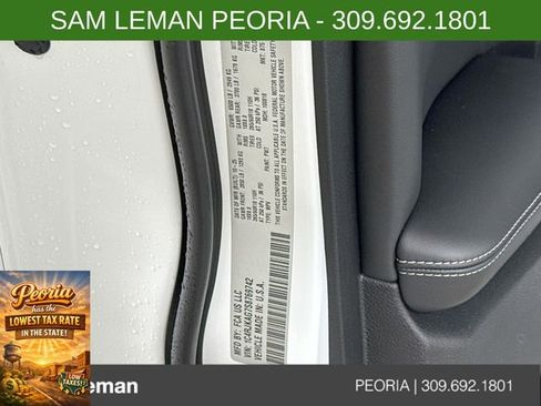 New 2025 Jeep Grand Cherokee L Altitude image 32