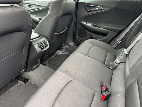 Used 2024 Chevrolet Malibu LT image 15