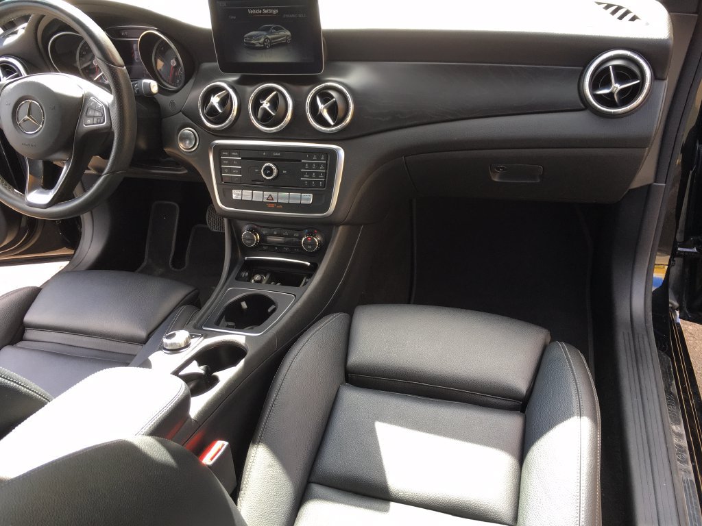 Used 2018 Mercedes-Benz CLA 250 4MATIC image 30