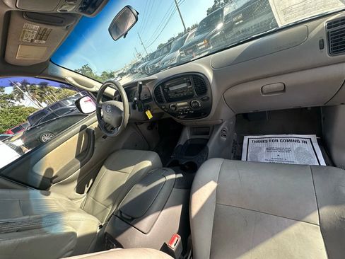 Used 2003 Toyota Sequoia SR5 image 11