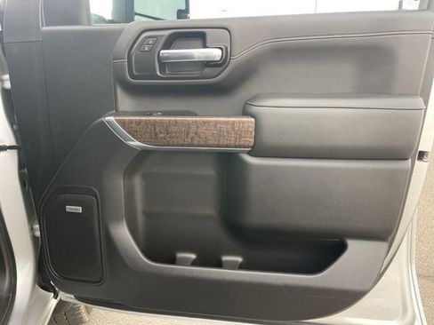 Used 2022 GMC Sierra 2500 Denali w/ Denali Ultimate Package image 13