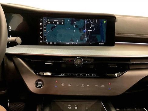 Used 2025 Nissan Murano SL image 31