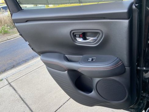 Used 2024 Honda HR-V Sport image 48