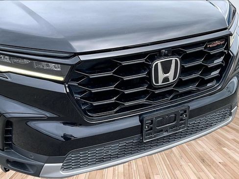 Used 2024 Honda Pilot TrailSport image 28