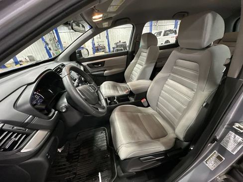 Used 2019 Honda CR-V LX image 17