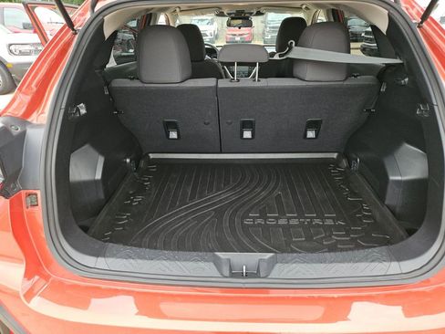 Used 2025 Subaru Crosstrek 2.0i Premium AWD/4WD image 25