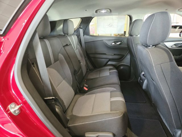 New 2026 Chevrolet Blazer LT w/ Convenience Package AWD/4WD image 14
