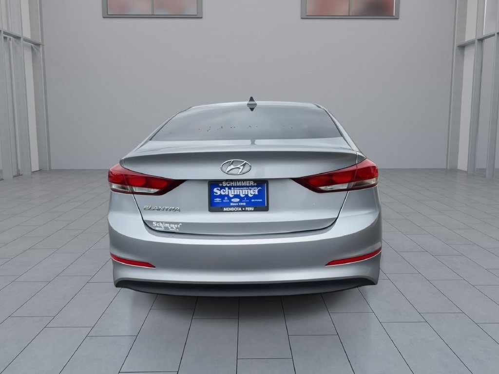 Used 2017 Hyundai Elantra SE FWD image 7