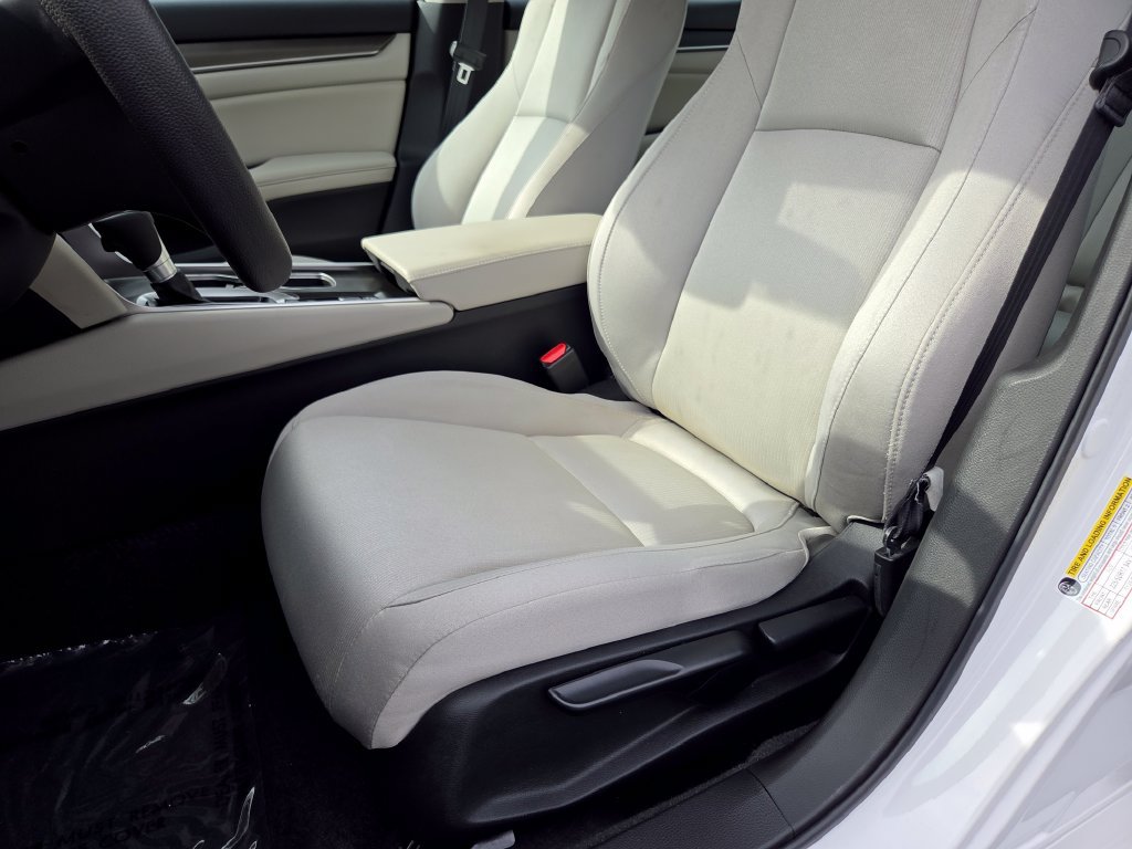 Used 2021 Honda Accord LX image 30