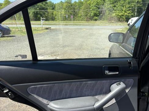 Used 2005 Honda Civic LX image 14