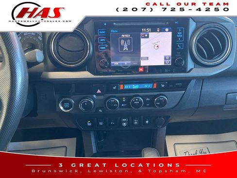 Used 2018 Toyota Tacoma image 16