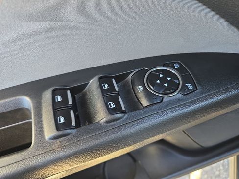 Used 2015 Ford Fusion S image 28