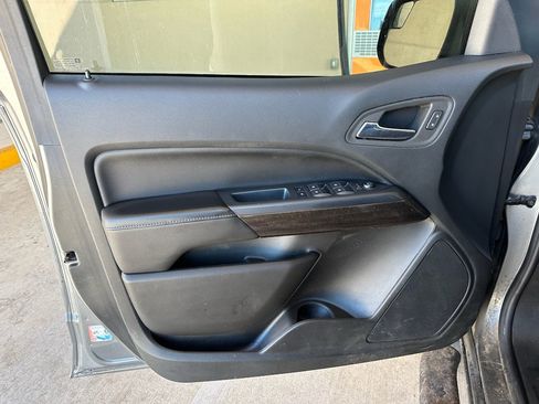 Used 2022 GMC Canyon Elevation w/ Trailering Package image 9