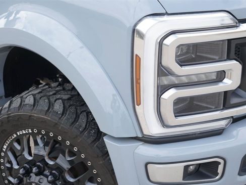 Used 2024 Ford F450 Limited w/ FX4 Off-Road Package AWD/4WD image 3