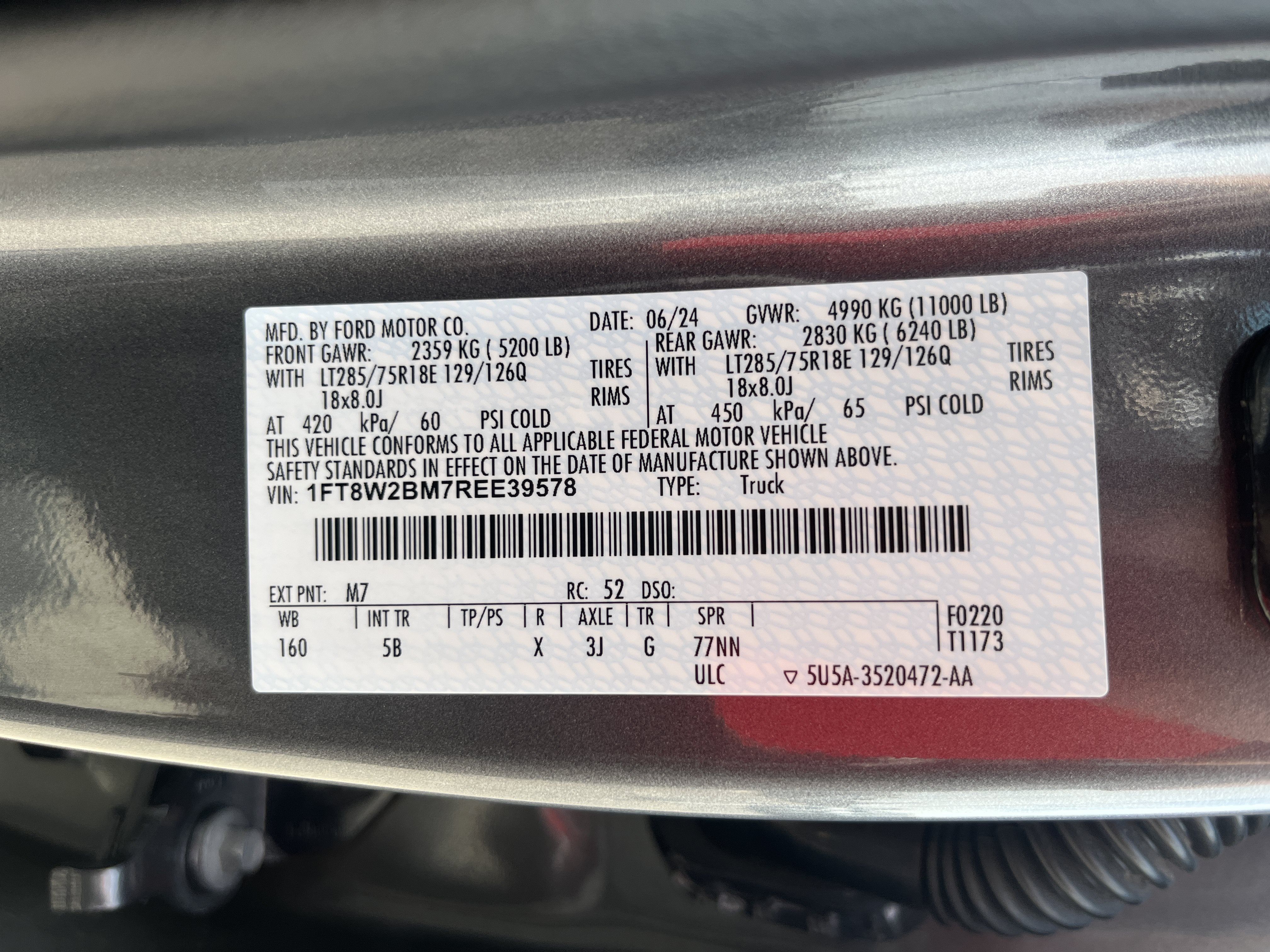Used 2024 Ford F250 Lariat w/ Lariat Ultimate Package AWD/4WD image 11