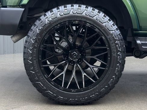 Used 2025 Ford Bronco Outer Banks AWD/4WD image 11