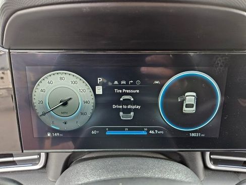 Used 2024 Hyundai Elantra SEL w/ Convenience Package FWD image 31