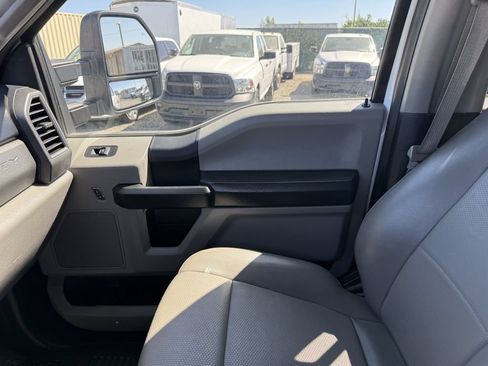 Used 2019 Ford F350 XL w/ Power Equipment Group AWD/4WD image 16