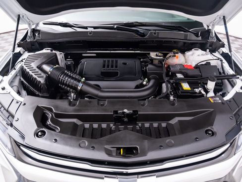 Used 2024 Chevrolet Blazer Premier w/ Driver Confidence II Package image 33