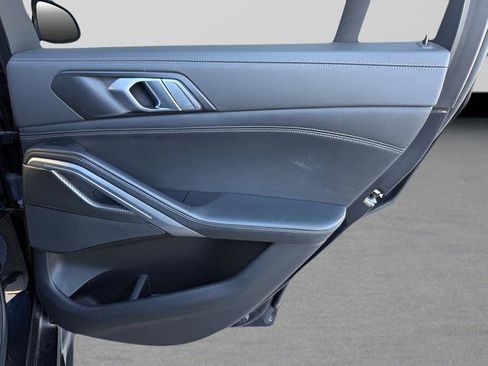 Used 2023 BMW X6 xDrive40i image 29