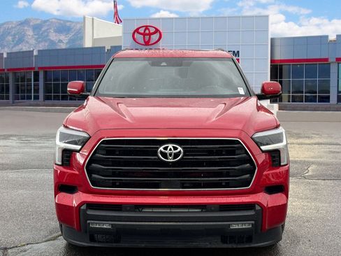 Used 2026 Toyota Sequoia SR5 w/ TRD Off-Road Package AWD/4WD image 2