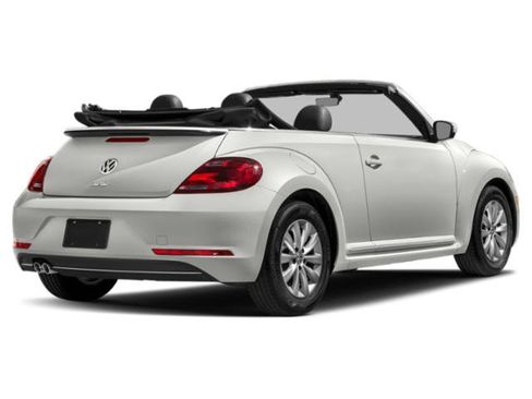Used 2017 Volkswagen Beetle 1.8T SEL FWD image 2