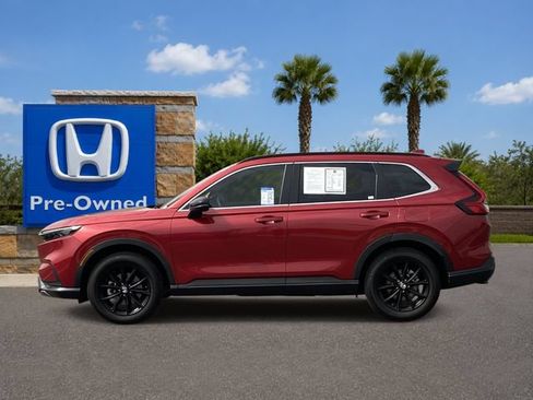 Used 2025 Honda CR-V Sport image 3
