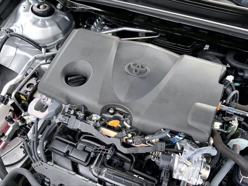 Used 2024 Toyota Camry LE w/ Convenience Package FWD image 32