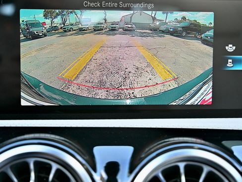 Used 2020 Mercedes-Benz A 220 4MATIC image 28