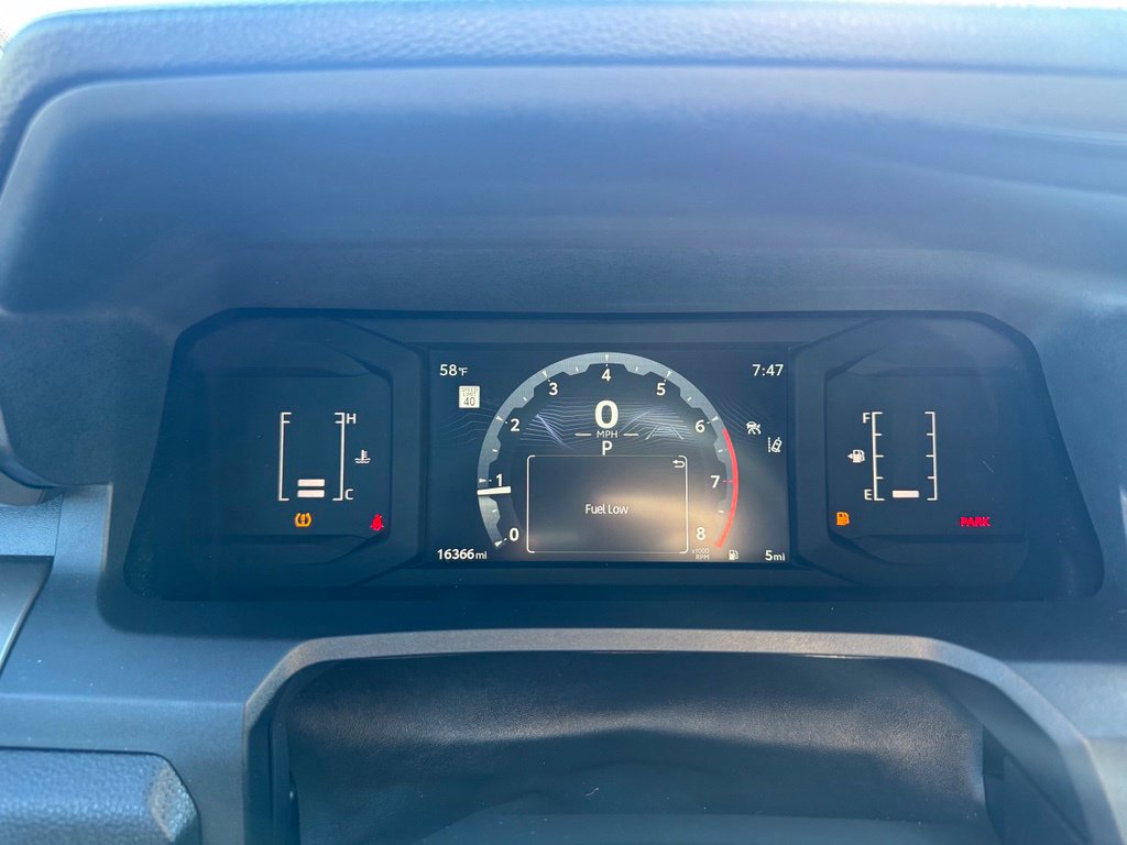 Used 2024 Toyota Tacoma SR5 RWD image 15