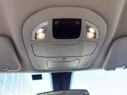 Used 2021 Chrysler Voyager LX w/ Cold Weather Group FWD image 31