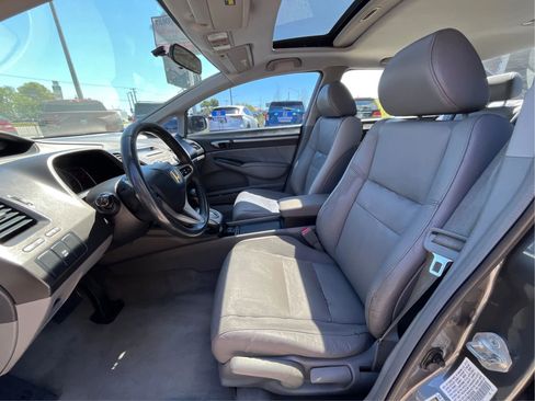 Used 2010 Honda Civic EX-L image 11