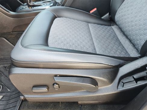 Used 2018 Chevrolet Colorado Z71 image 20